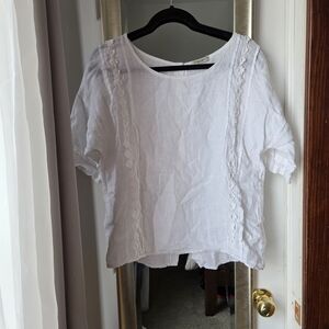 Women's White Linen Short-Sleeve Embroidered Blouse